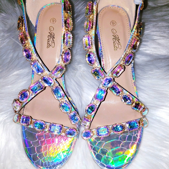 Shoes - Ladies box heels